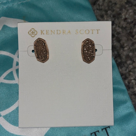 Kendra Scott Ellie rose gold earring - Picture 2 of 4
